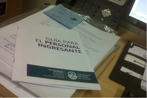GUIA PARA EL PERSONAL INGRESANTE A LA UNLP Dirección General de Personal de la UNLP