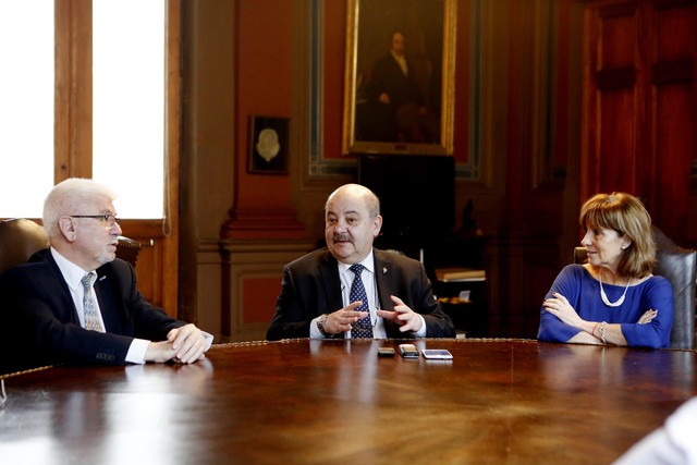 La UNLP promueve proyectos de investigación, docencia y extensión en cárceles de la región La UNLP promueve proyectos de investigación, docencia y extensión en cárceles de la región