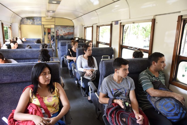 El Tren Universitario extenderá su recorrido y llegará hasta Los Hornos El Tren Universitario extenderá su recorrido y llegará hasta Los Hornos