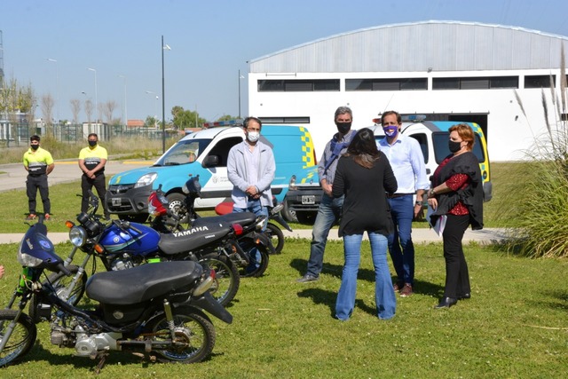 La Escuela de Oficios de la UNLP recibió motos por parte de la Municipalidad de La Plata La Escuela de Oficios de la UNLP recibió motos por parte de la Municipalidad de La Plata