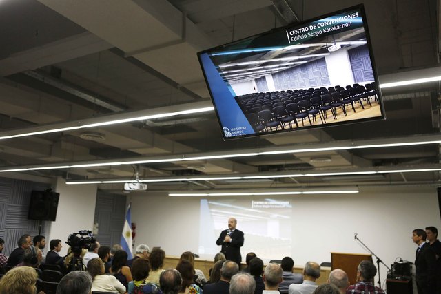 La UNLP inauguró su mega Centro de Convenciones