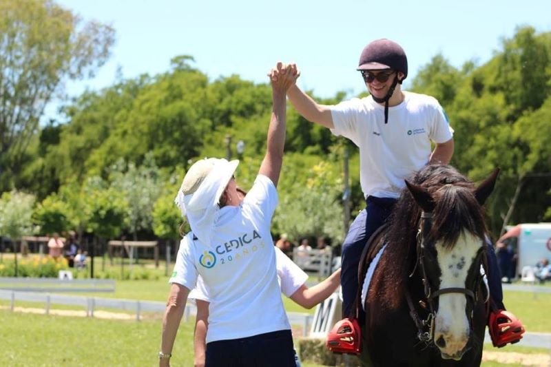 Jornada Internacional en la UNLP: terapias y actividades asistidas con caballos