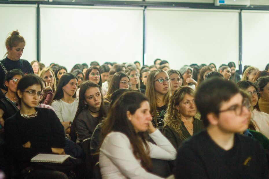 Se realizó la octava edición de la Jornada de Prevención del Suicidio Adolescente