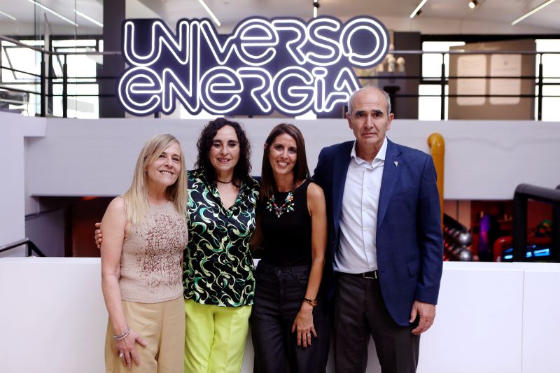 Se inauguró “Universo Energía. El principio de todo”, la megamuestra de arte, ciencia y tecnología