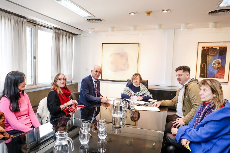 La UNLP en un proyecto para explorar e investigar el proceso creativo de la obra de Borges