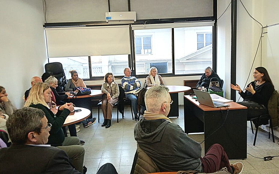 Cuarto encuentro de las Jornadas de Actualización sobre la temática Personas Mayores 2025: “Construcción de la identidad en el proceso de envejecimiento”