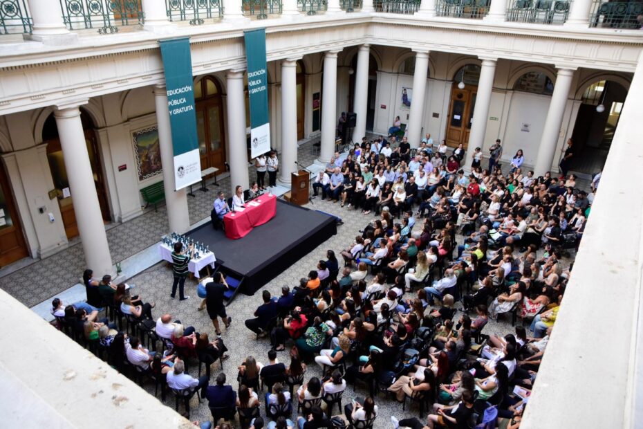 La UNLP entregó por primera vez el Premio a la Labor Extensionista