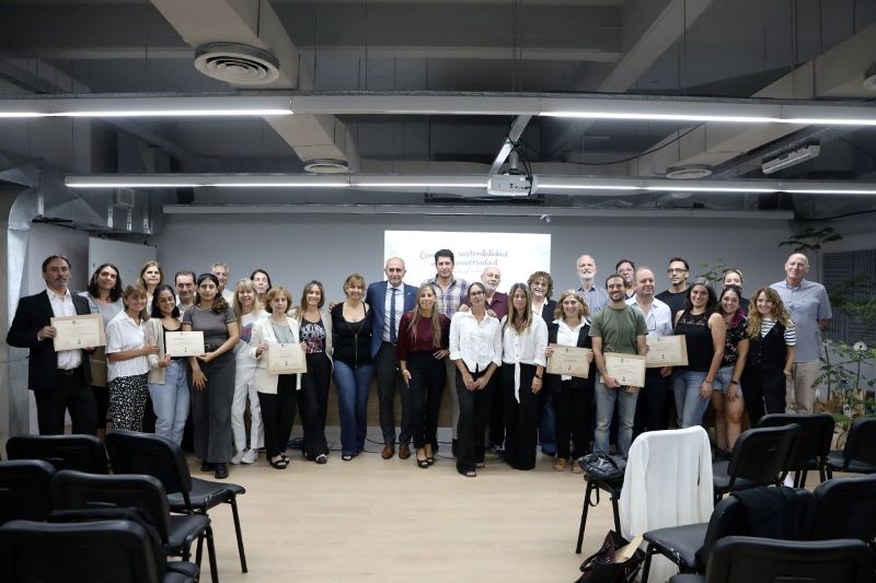 Se entregaron las primeras certificaciones a las instituciones de la UNLP que impulsan un desarrollo sostenible