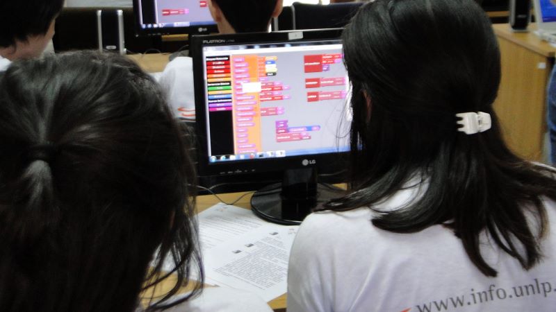 La UNLP será sede de una maratón de programación de mujeres