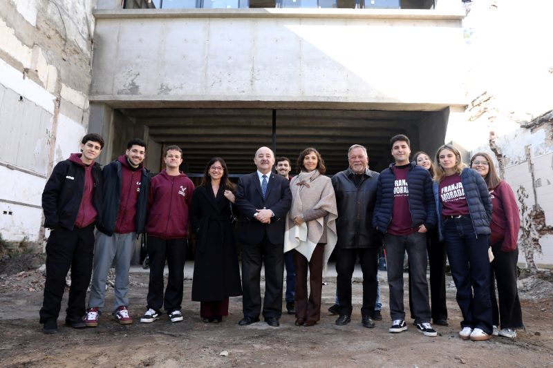Tauber recorrió las obras del edificio Anexo de Derecho