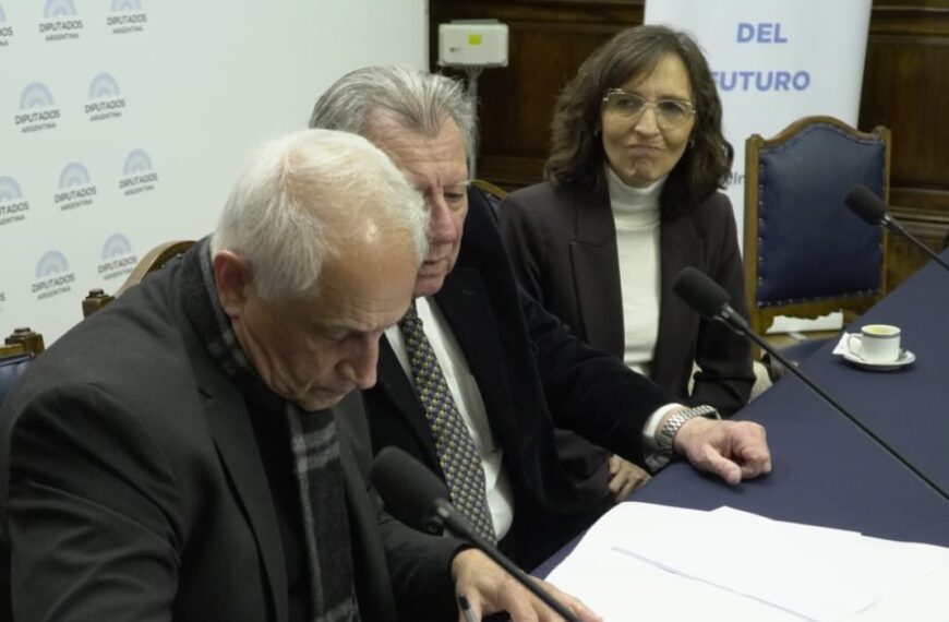 La UNLP en el lanzamiento de un programa de formación legislativa