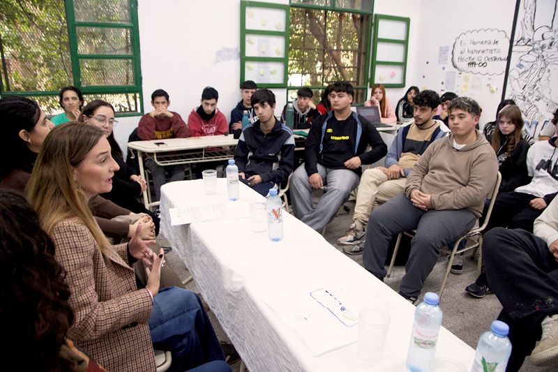 El concurso “Narremos Memoria” se presentó en la Secundaria N° 15 de City Bell