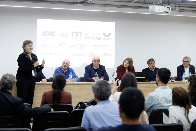 Comenzó el XXIV Congreso Internacional de Metalurgia y Materiales